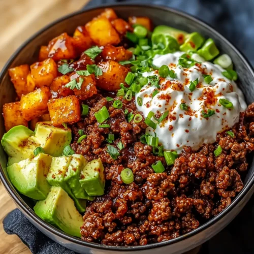 Ground Beef Hot Honey Bowl: A Spicy Flavor Explosion! - homemadevibes.com